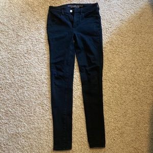 BLACK AMERICAN EAGLE SKINNY JEANS